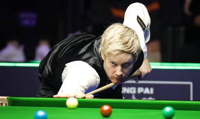 与劳塔罗的 与劳塔罗的