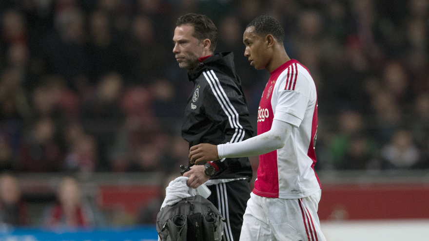 带着笑容与 带着笑容与